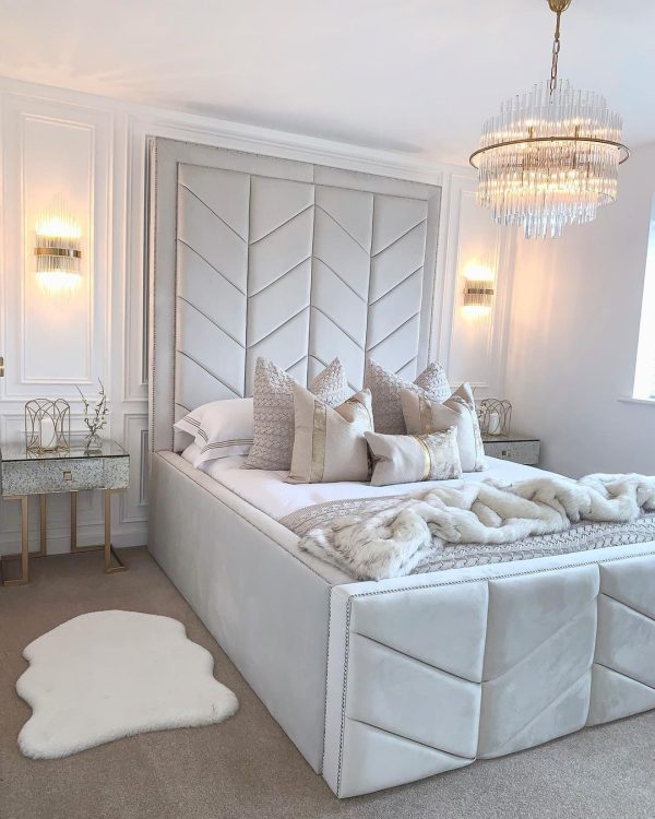Tornado Luxurious Bed