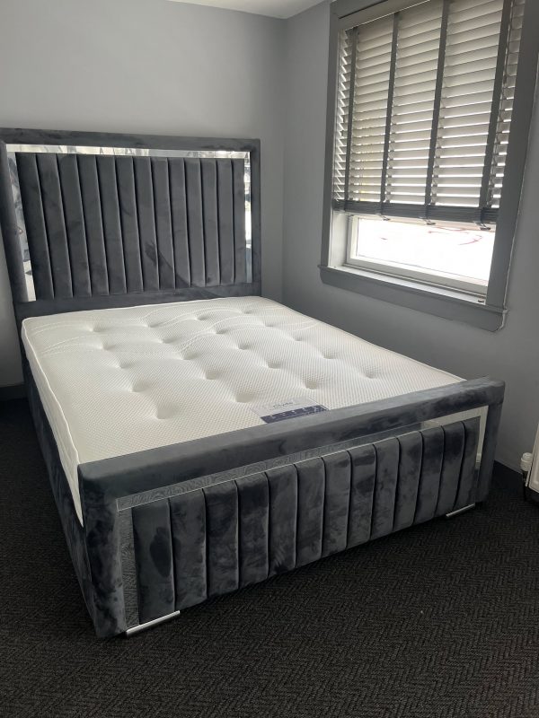 Pine Luxurious Bed